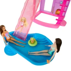 Barbie Dreamhouse med 2 hus, bassenger og sklie