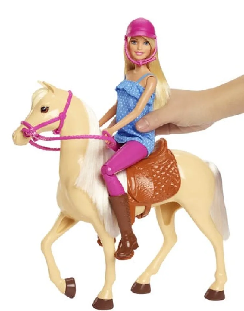 Barbie dukke och hest