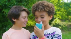 CREATOR Video Walkie-Talkies med røsteffekter