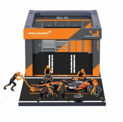 1:43 F1 Mclaren Mcl38 2024 Pit Pass Diorama Norris