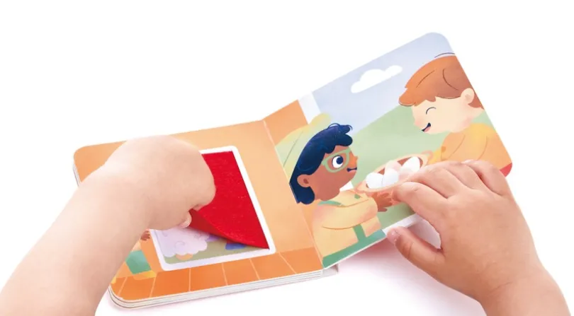 Hape The Rumbling Tractor With Sound