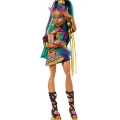 Monster High Nefera dukke