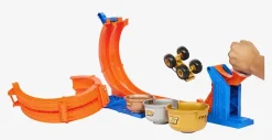 Monster Trucks Loop&Flip Trophy Challenge