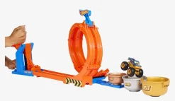 Monster Trucks Loop&Flip Trophy Challenge