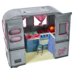 Our Generation, Camper