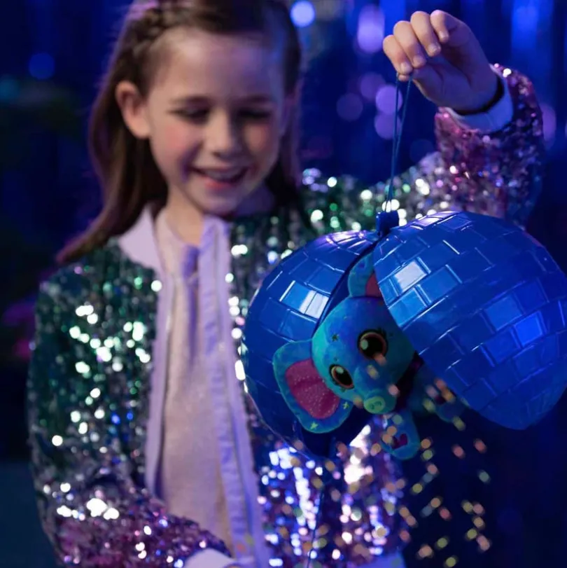 Party Pets, Disco Ball