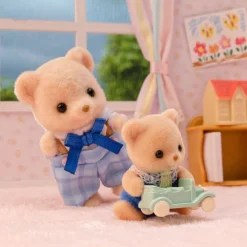 Sylvanian Families - Biscuit Bear Family
